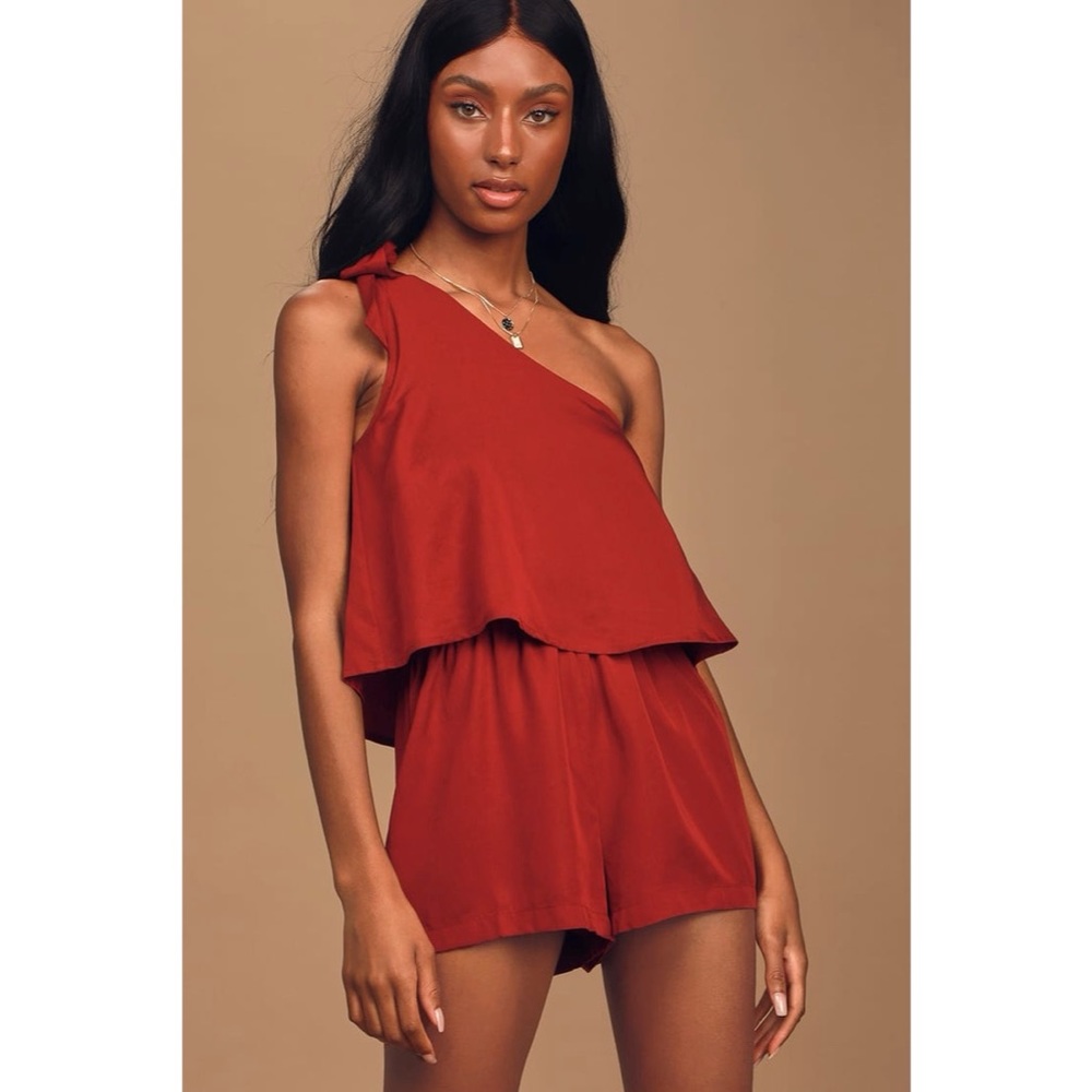 NWT Lulu’s Destined for Chicness Burgundy Romper